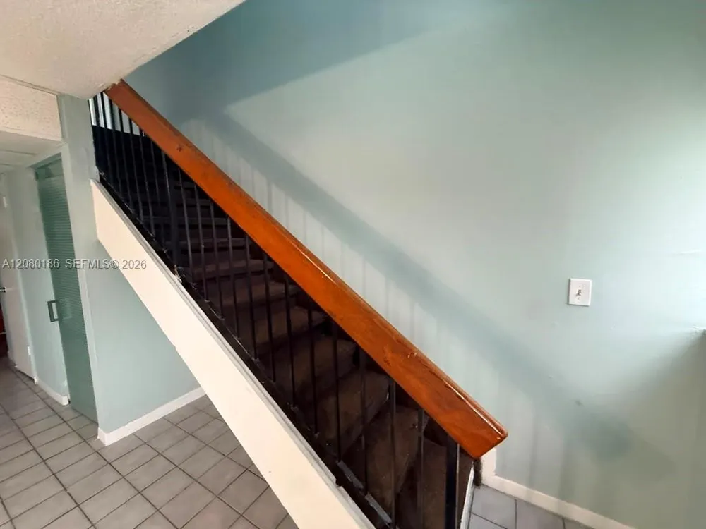 5391 W 22nd Ct #205 Hialeah, FL 33016