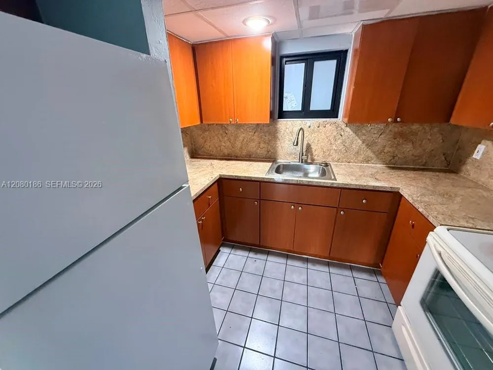 5391 W 22nd Ct #205 Hialeah, FL 33016