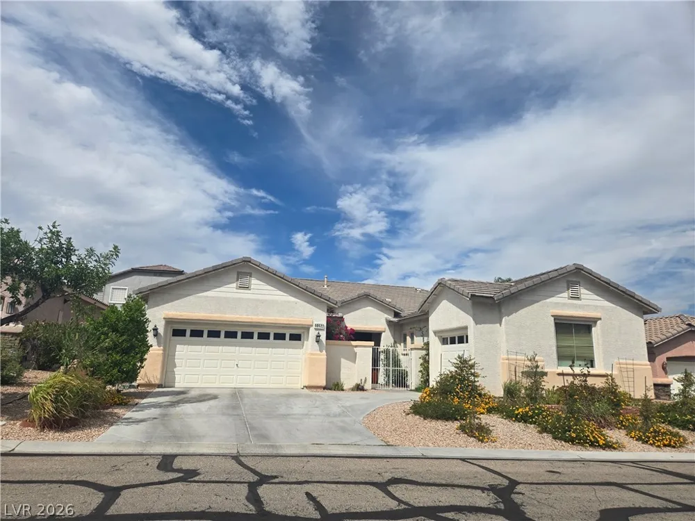 10522 Haywood Drive Las Vegas, NV 89135