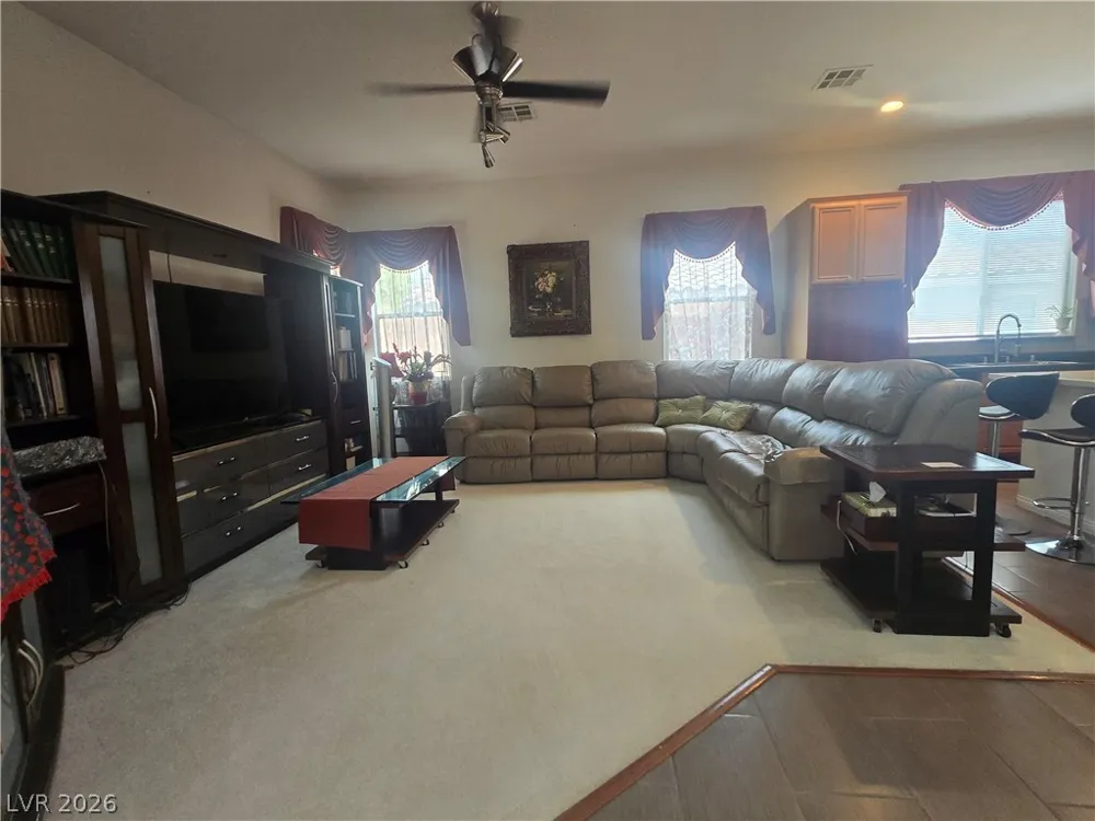 10522 Haywood Drive Las Vegas, NV 89135