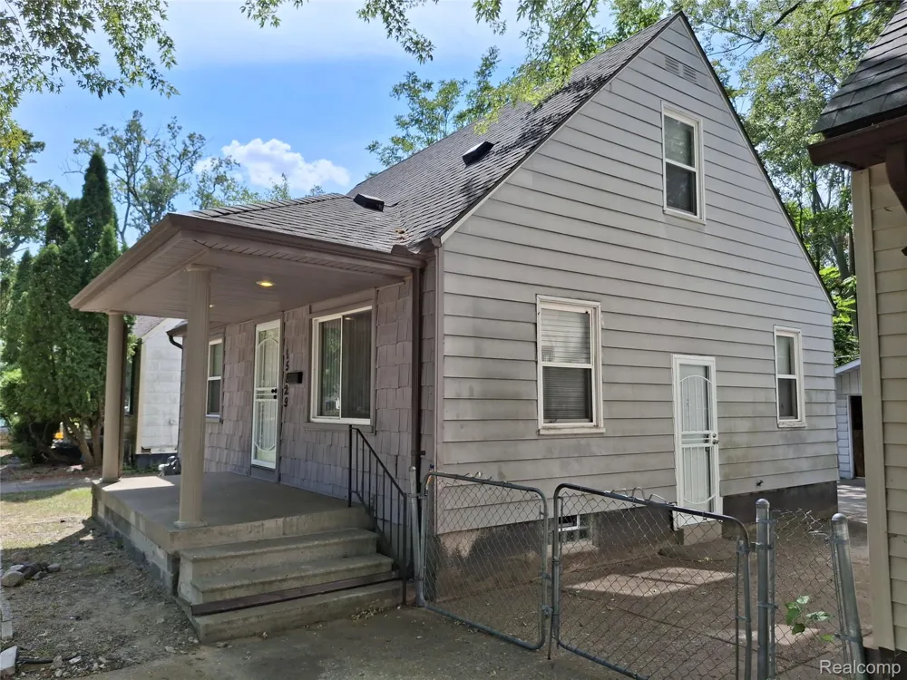 15829 Beaverland Street Detroit City, MI 48223