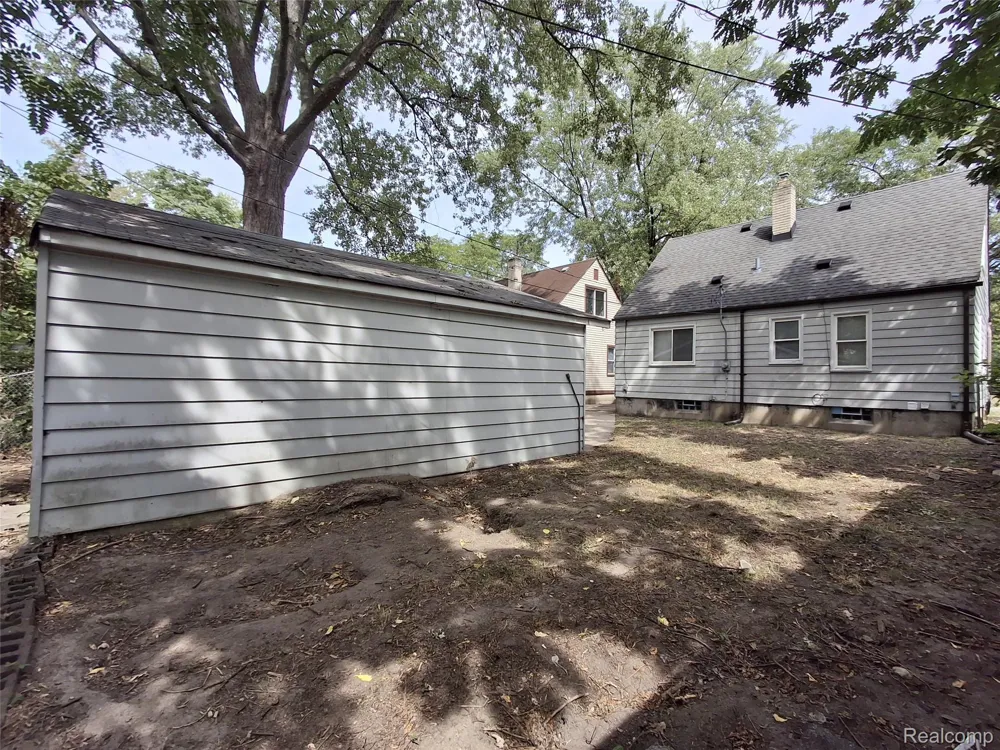 15829 Beaverland Street Detroit City, MI 48223