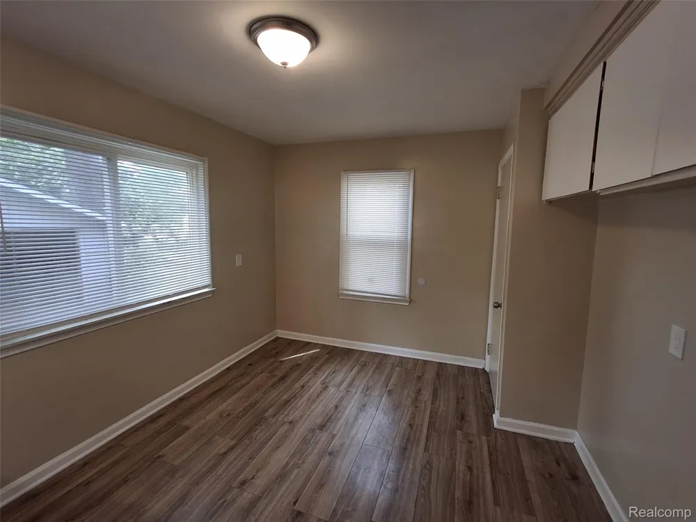 15829 Beaverland Street Detroit City, MI 48223