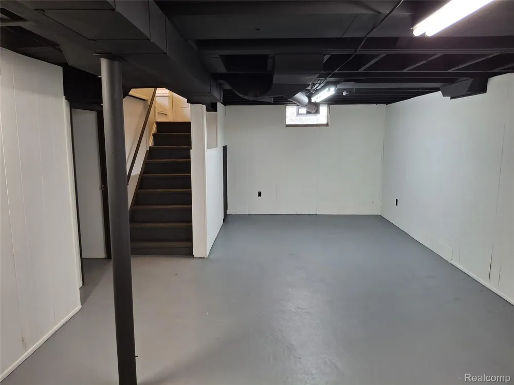 15829 Beaverland Street Detroit City, MI 48223