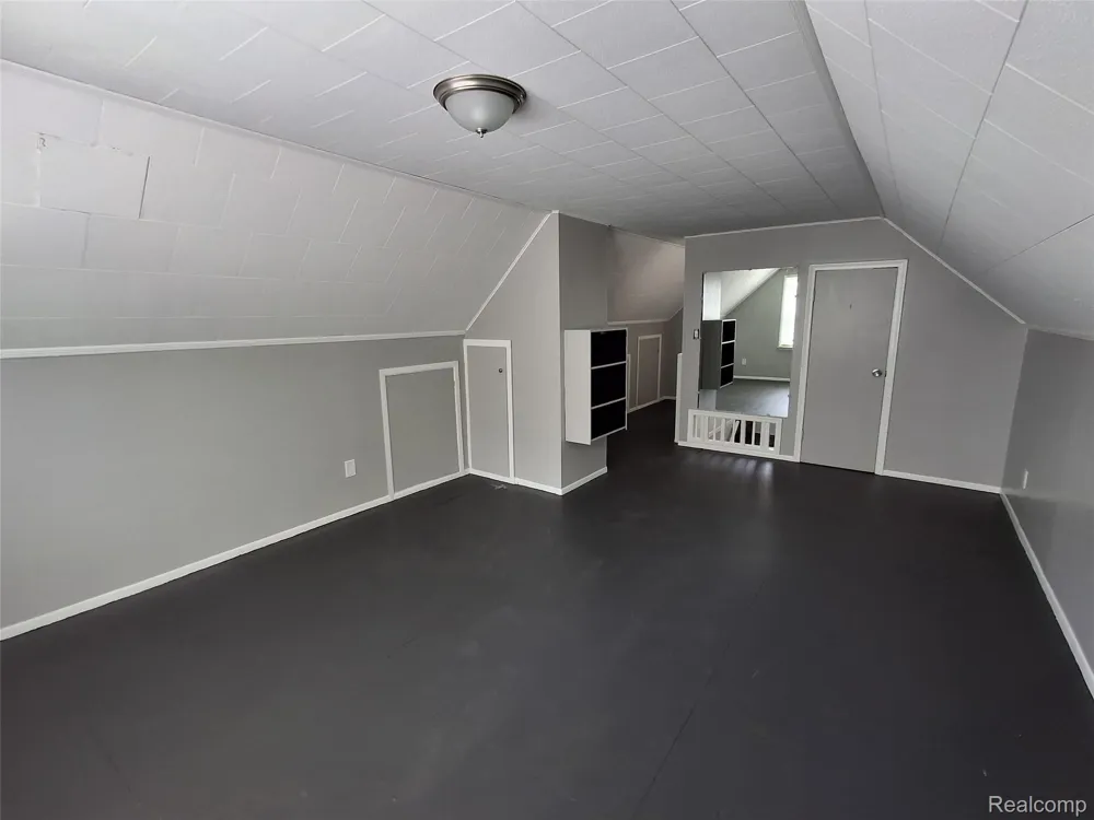 15829 Beaverland Street Detroit City, MI 48223