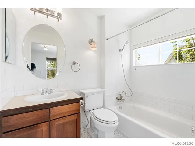 525 Casper Drive Lafayette, CO 80026