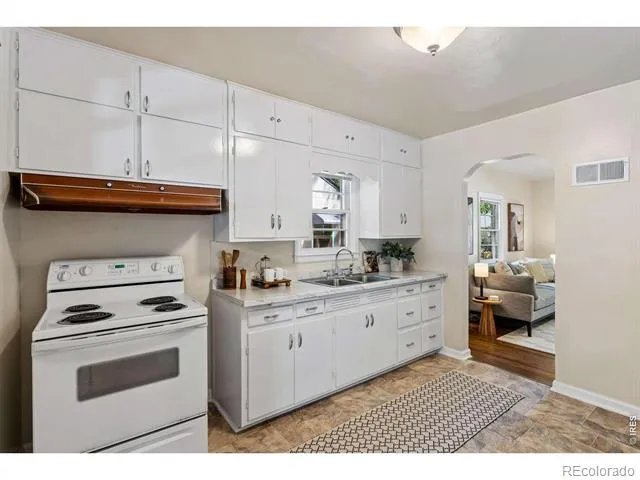 331 Francis Street Longmont, CO 80501