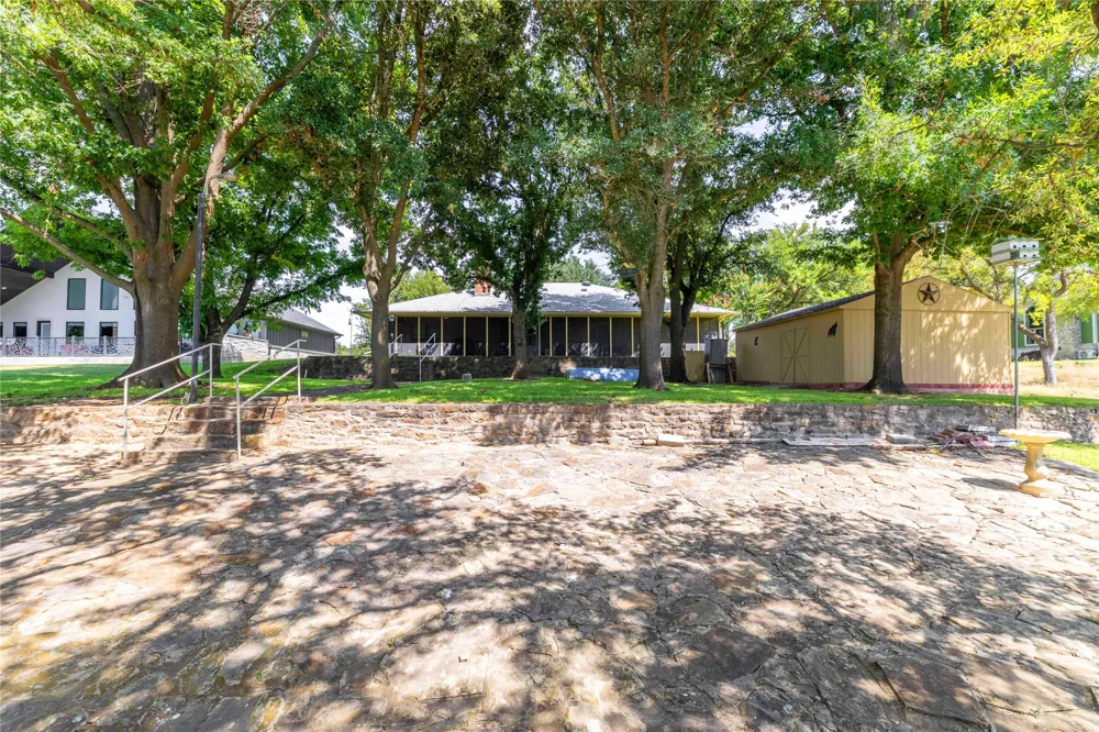 7323 Feather Bay Boulevard Brownwood, TX 76801
