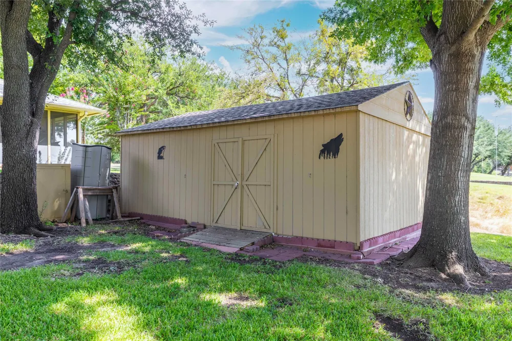 7323 Feather Bay Boulevard Brownwood, TX 76801