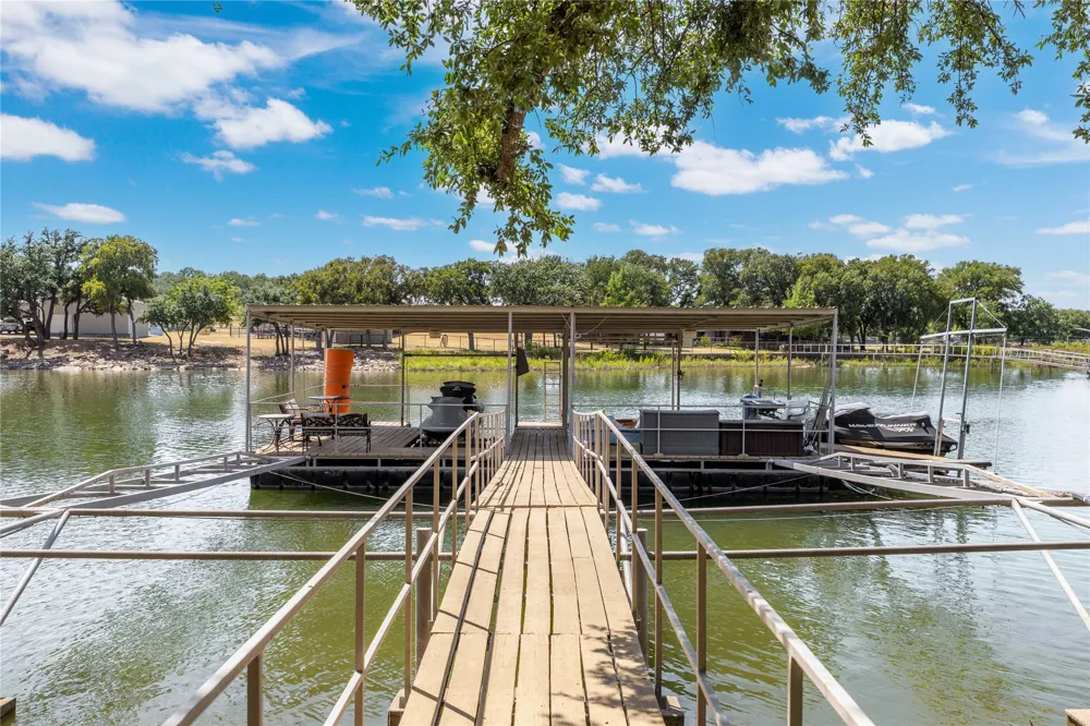 7323 Feather Bay Boulevard Brownwood, TX 76801