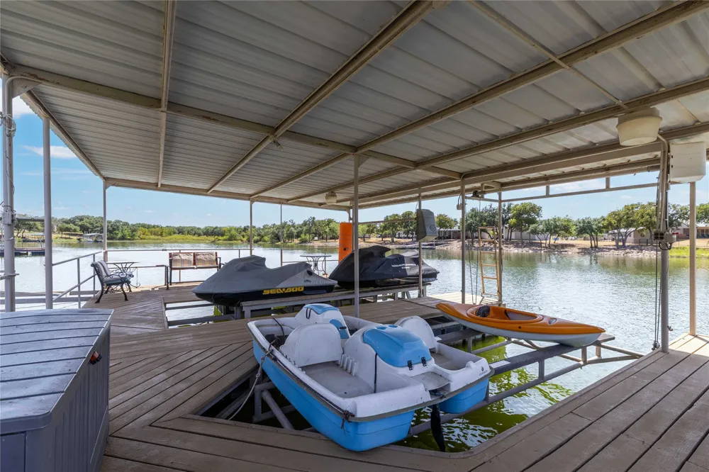 7323 Feather Bay Boulevard Brownwood, TX 76801