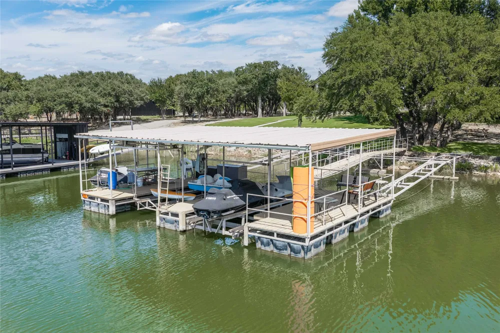 7323 Feather Bay Boulevard Brownwood, TX 76801
