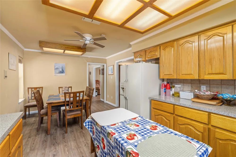 7323 Feather Bay Boulevard Brownwood, TX 76801