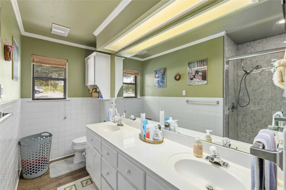 7323 Feather Bay Boulevard Brownwood, TX 76801