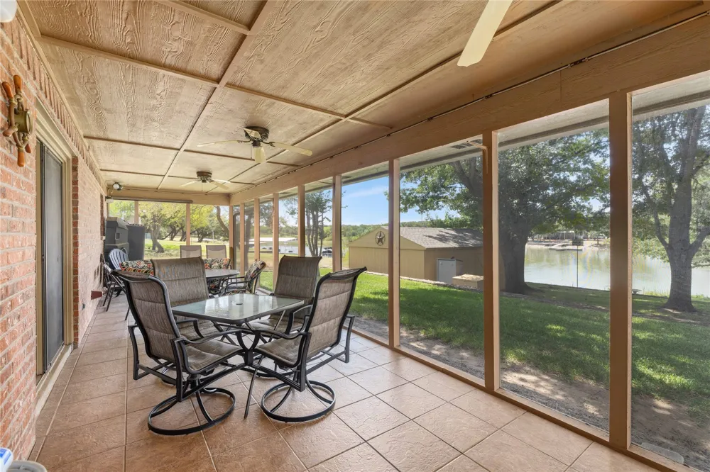 7323 Feather Bay Boulevard Brownwood, TX 76801