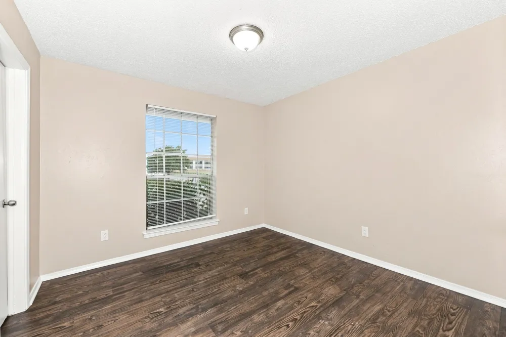 1315 Drury Drive Dallas, TX 75232