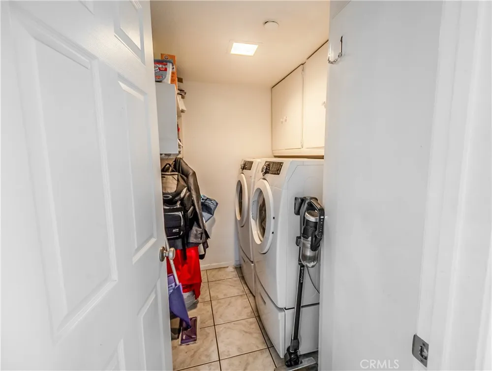 300 E Chestnut #300Q Santa Ana, CA 92701