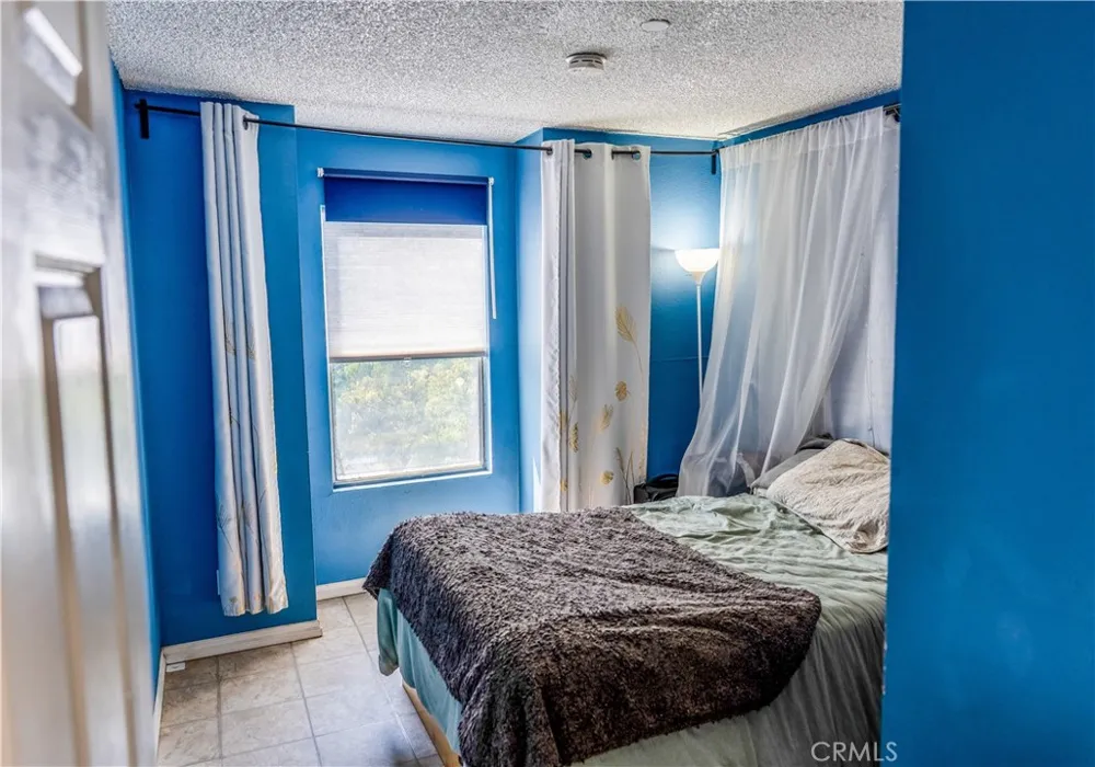 300 E Chestnut #300Q Santa Ana, CA 92701