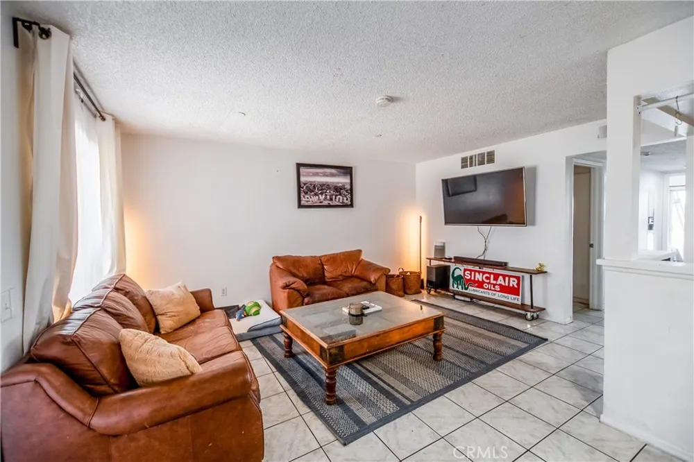 300 E Chestnut #300Q Santa Ana, CA 92701