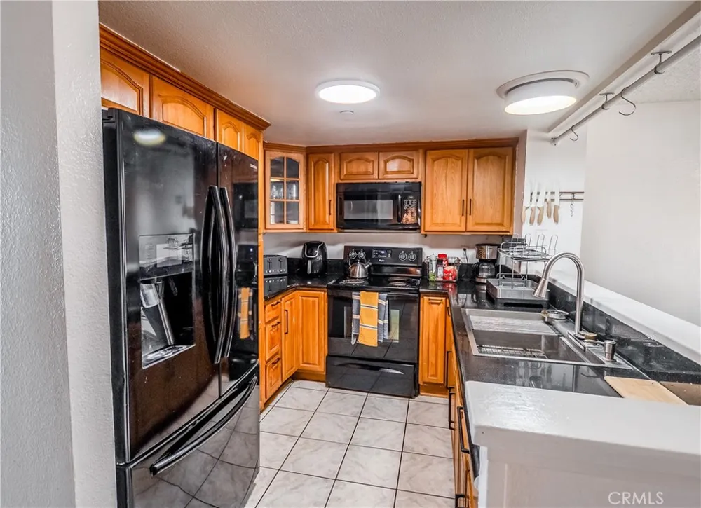 300 E Chestnut #300Q Santa Ana, CA 92701