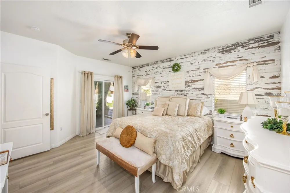 17659 Bangor Hesperia, CA 92345
