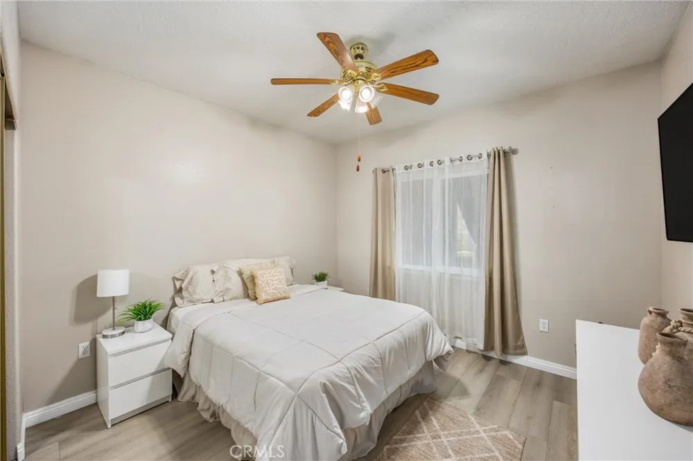 17659 Bangor Hesperia, CA 92345