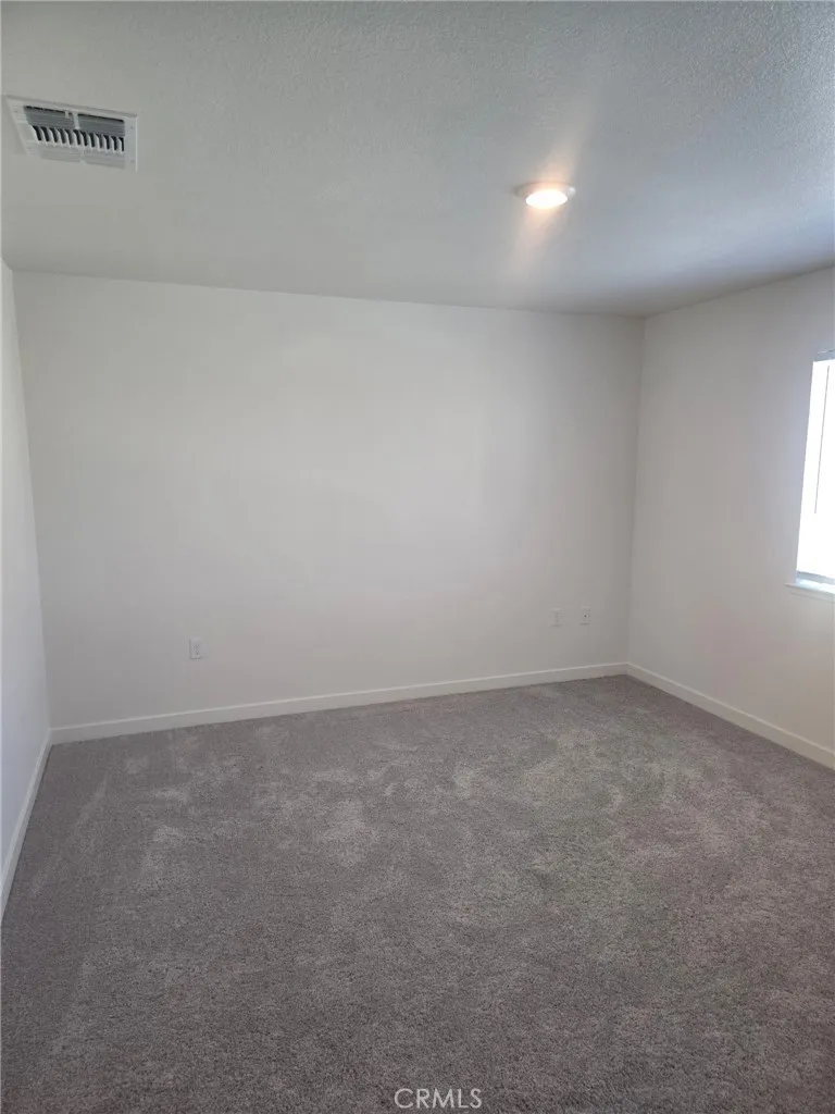134 Wonderland Trail Merced, CA 95341
