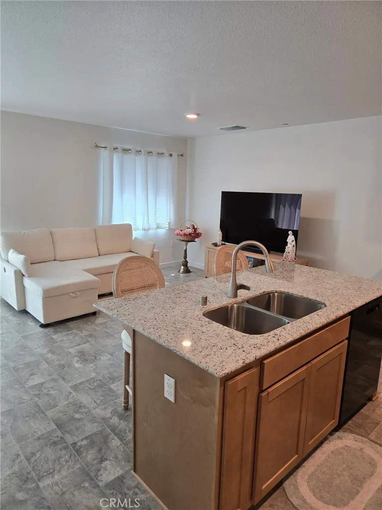 134 Wonderland Trail Merced, CA 95341