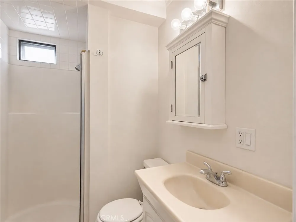 711 Huntington Huntington Beach, CA 92648