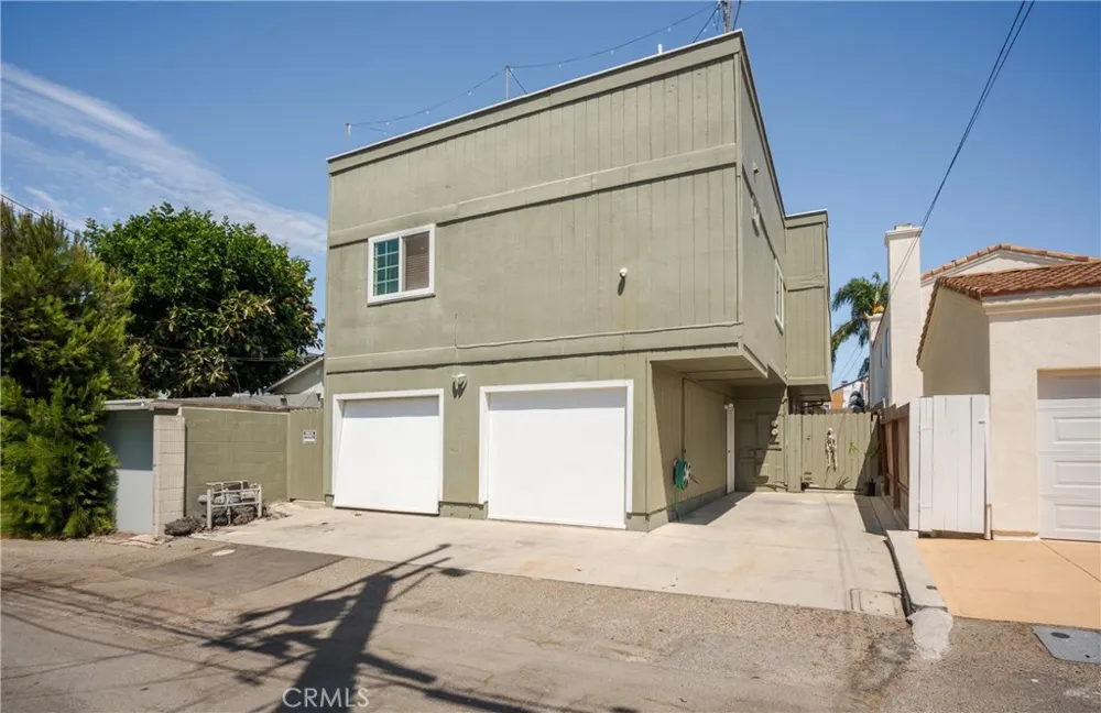 711 Huntington Huntington Beach, CA 92648