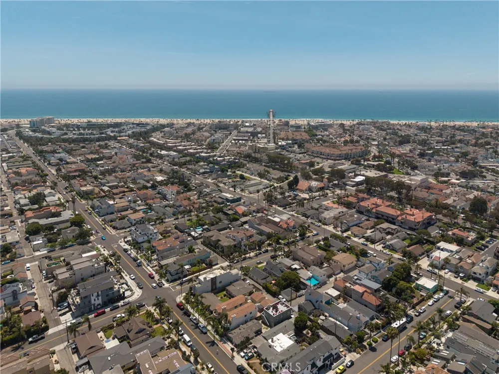 711 Huntington Huntington Beach, CA 92648