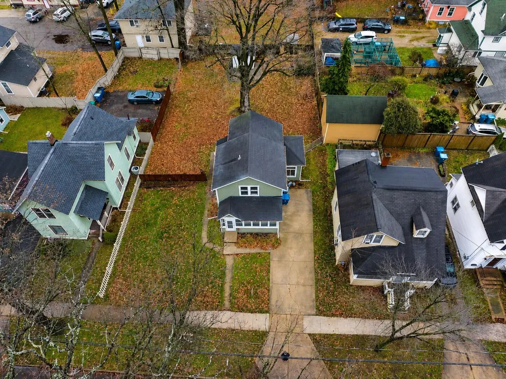 1115 Merrill Street Kalamazoo, MI 49008