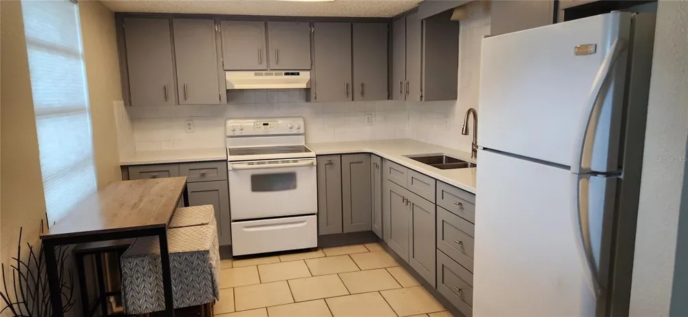 5004 AVERY ROAD New Port Richey, FL 34652