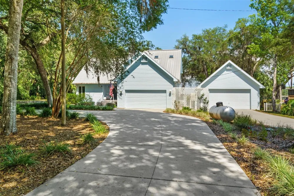 6085 S ROYAL DRIVE Homosassa, FL 34448