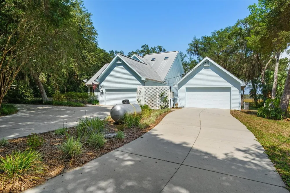 6085 S ROYAL DRIVE Homosassa, FL 34448