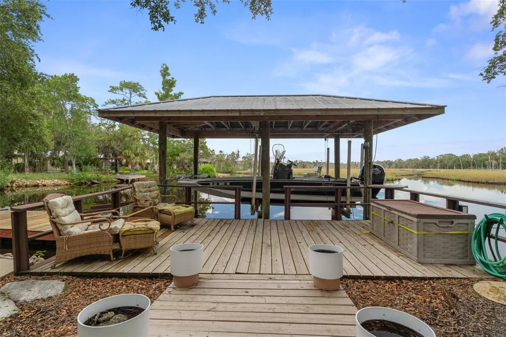 6085 S ROYAL DRIVE Homosassa, FL 34448