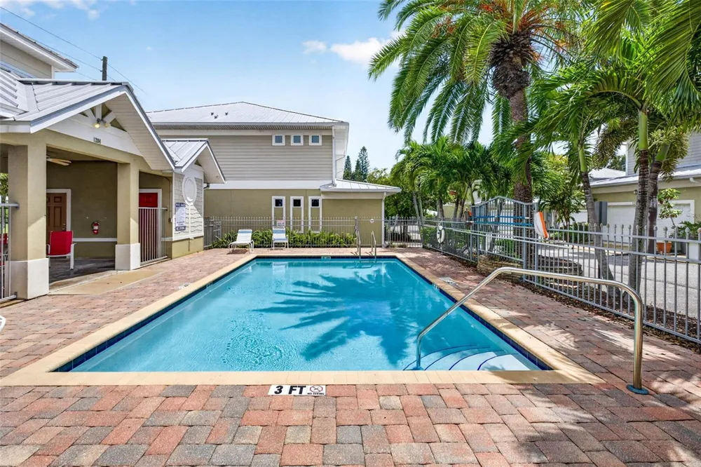 119 BETTY LANE Clearwater, FL 33755