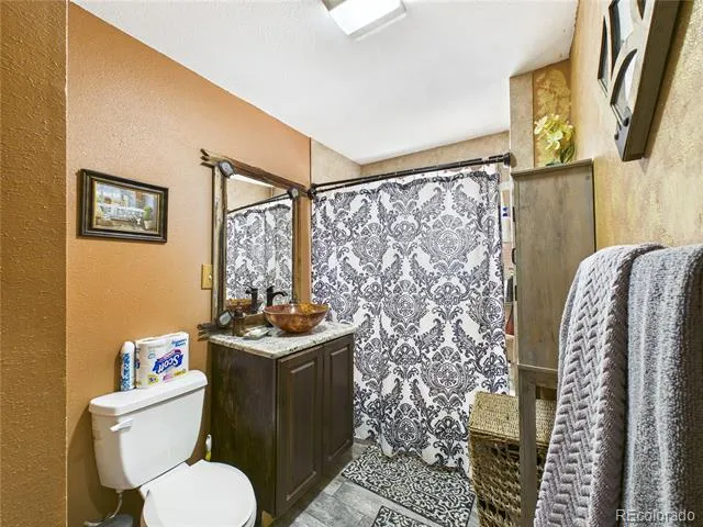 7234 Navajo Street Denver, CO 80221