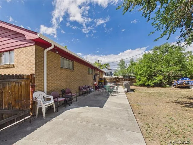7234 Navajo Street Denver, CO 80221