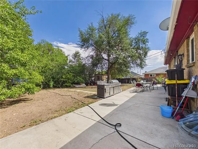 7234 Navajo Street Denver, CO 80221