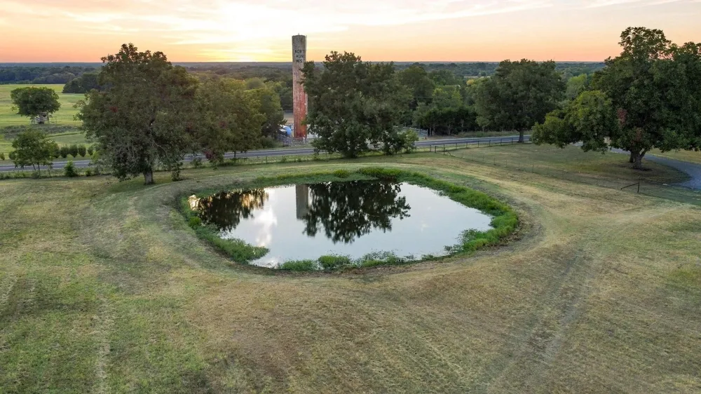 10381 Fm 512 Wolfe City, TX 75496