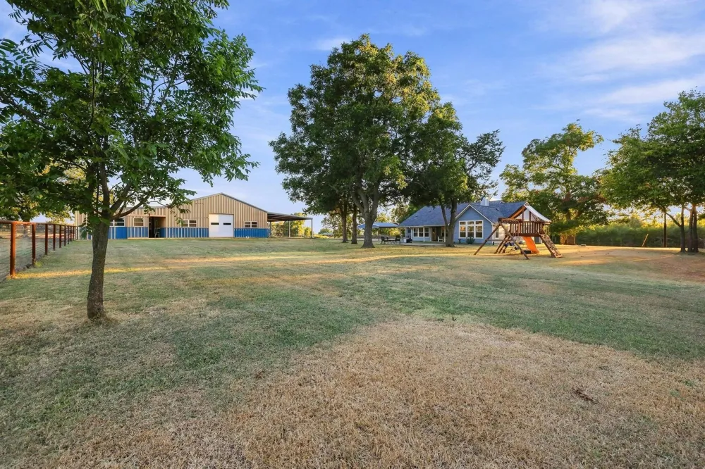 10381 Fm 512 Wolfe City, TX 75496