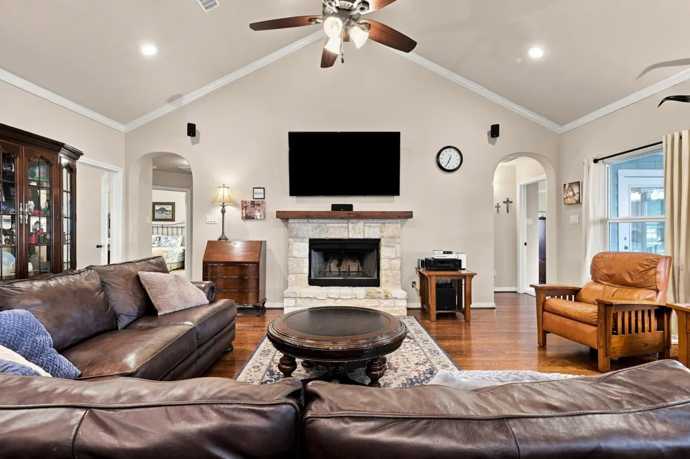 10381 Fm 512 Wolfe City, TX 75496