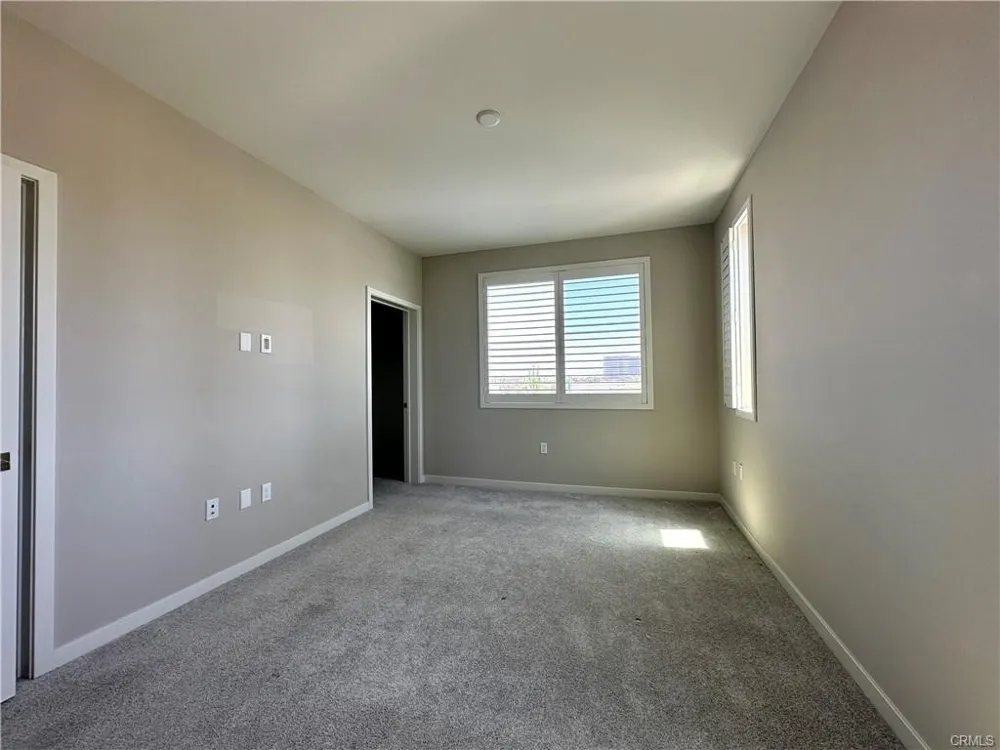 145 Bowery Irvine, CA 92612