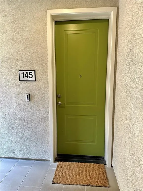 145 Bowery Irvine, CA 92612