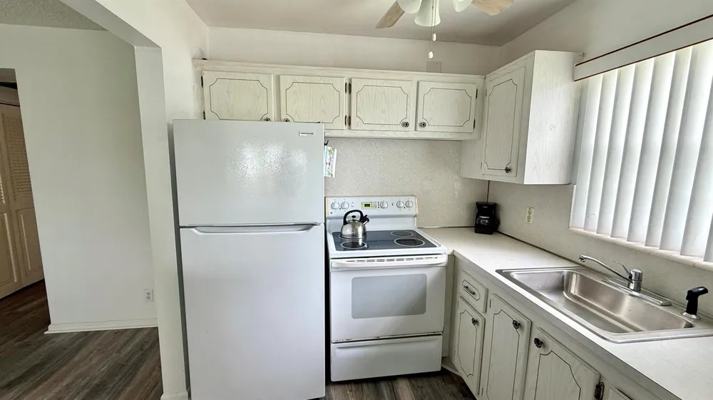 236 PRESCOTT L Deerfield Beach, FL 33442