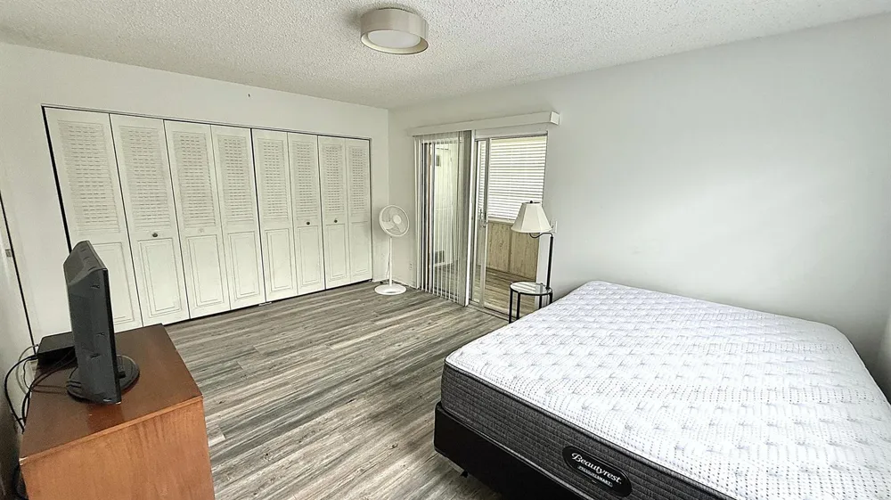 236 PRESCOTT L Deerfield Beach, FL 33442
