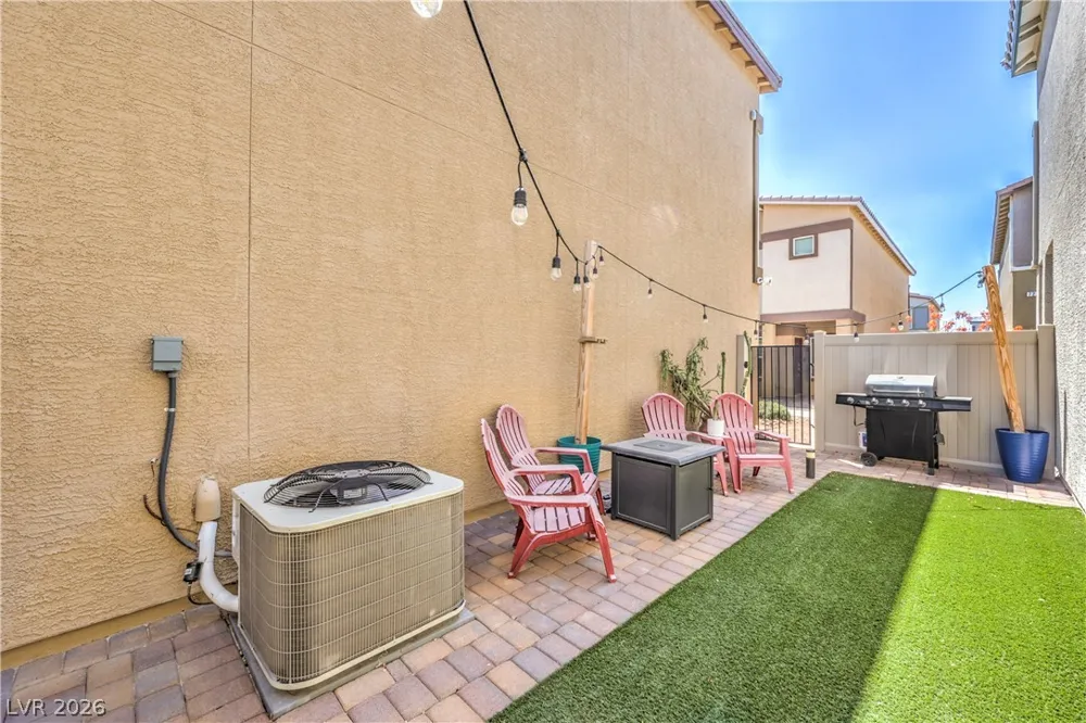 7313 Sunray Point Street North Las Vegas, NV 89084