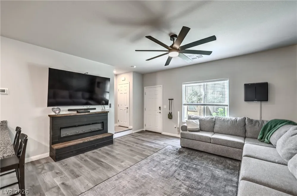 7313 Sunray Point Street North Las Vegas, NV 89084
