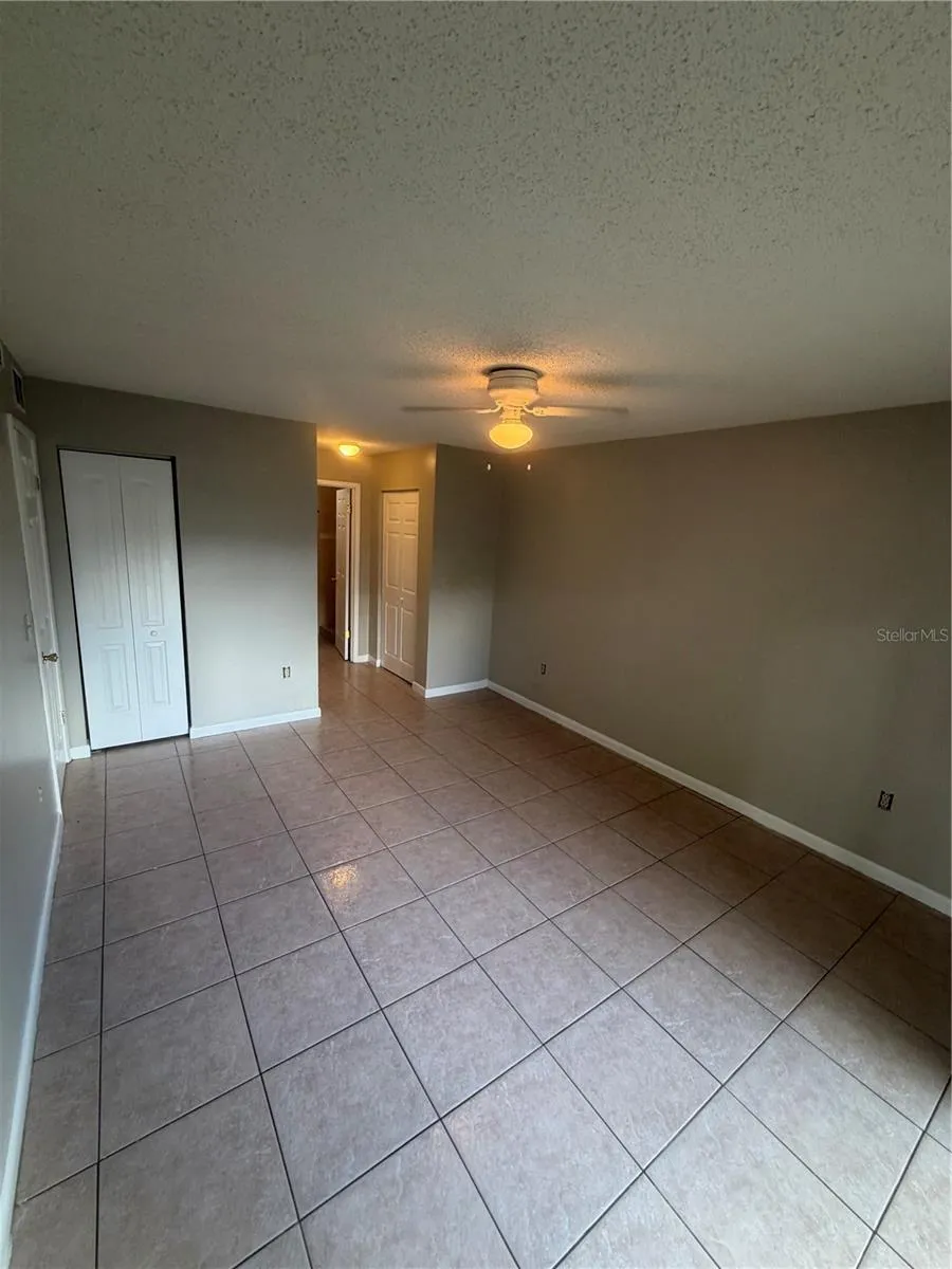 2121 S SAN GULLY ROAD #19 Lakeland, FL 33803